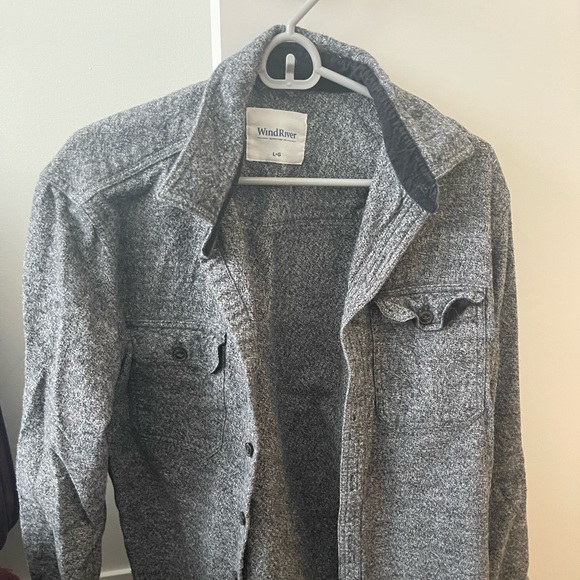 Wind River Flannel Size L LIKE NEW! - Picture 1 of 1